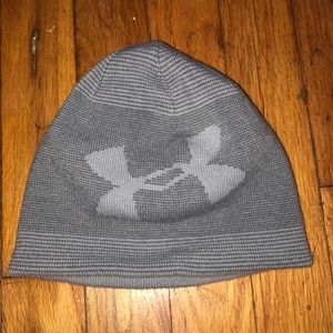 Under Armour beanie